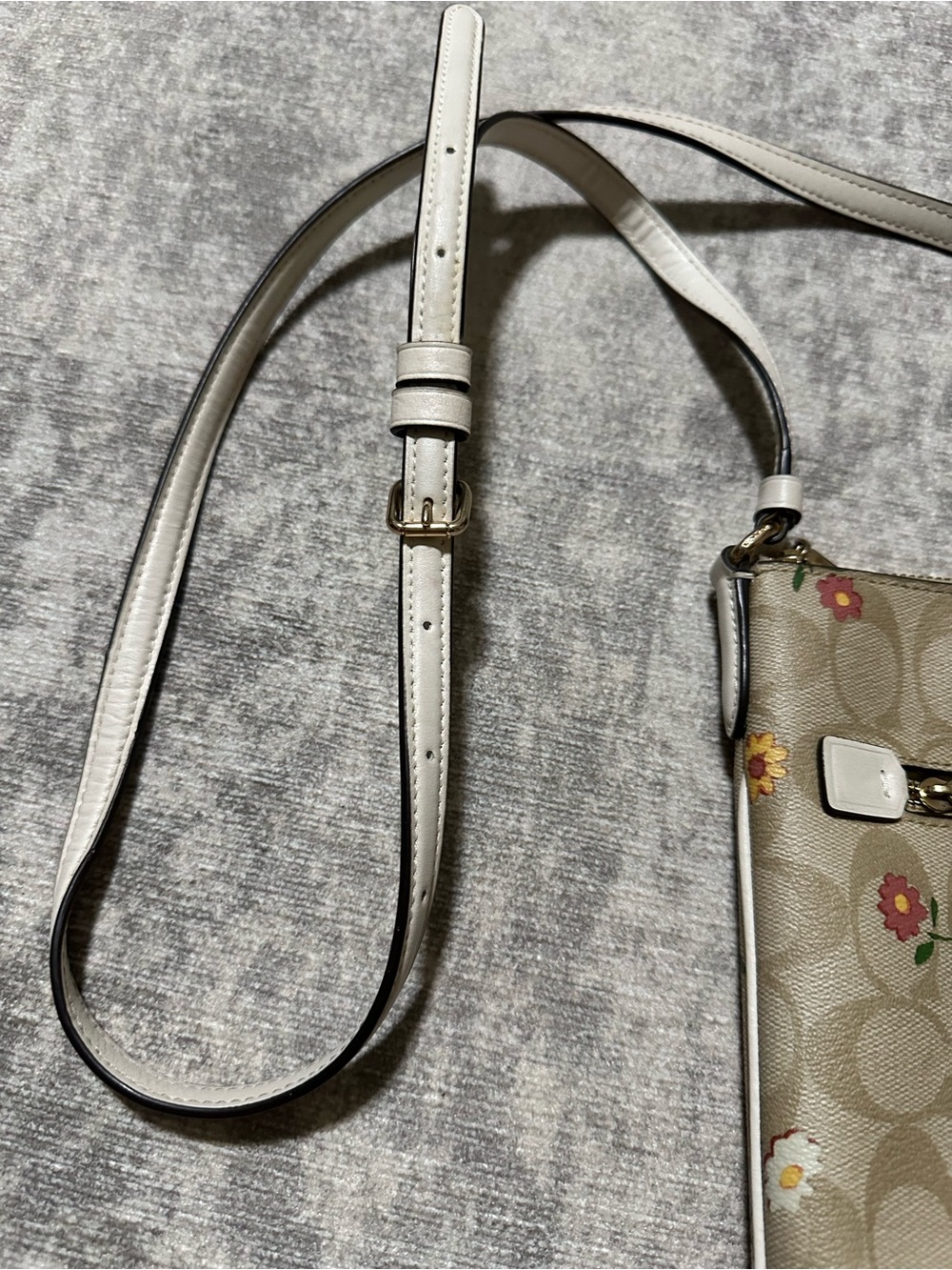 Coach Purse Floral Crossbody Bag Beige Cream Neutral Everyday Classic Leather - Picture 4 of 8